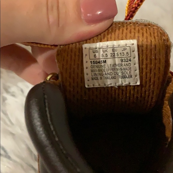 Timberland | Toddler Size 6 - Picture 6 of 7